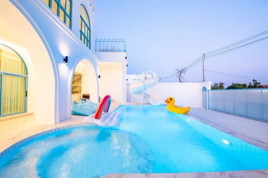 Blue Tierra villa บริเวณภายนอก ชลบุรี, พัทยาเหนือ รูปที่ 19