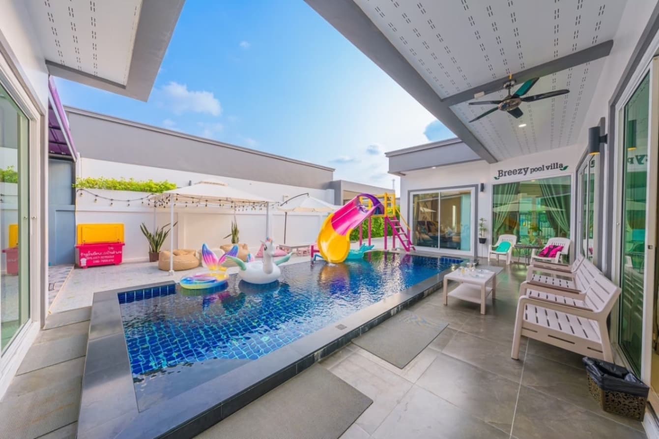 Breezy pool villa บริเวณภายนอก ชลบุรี, จอมเทียน รูปที่ 12