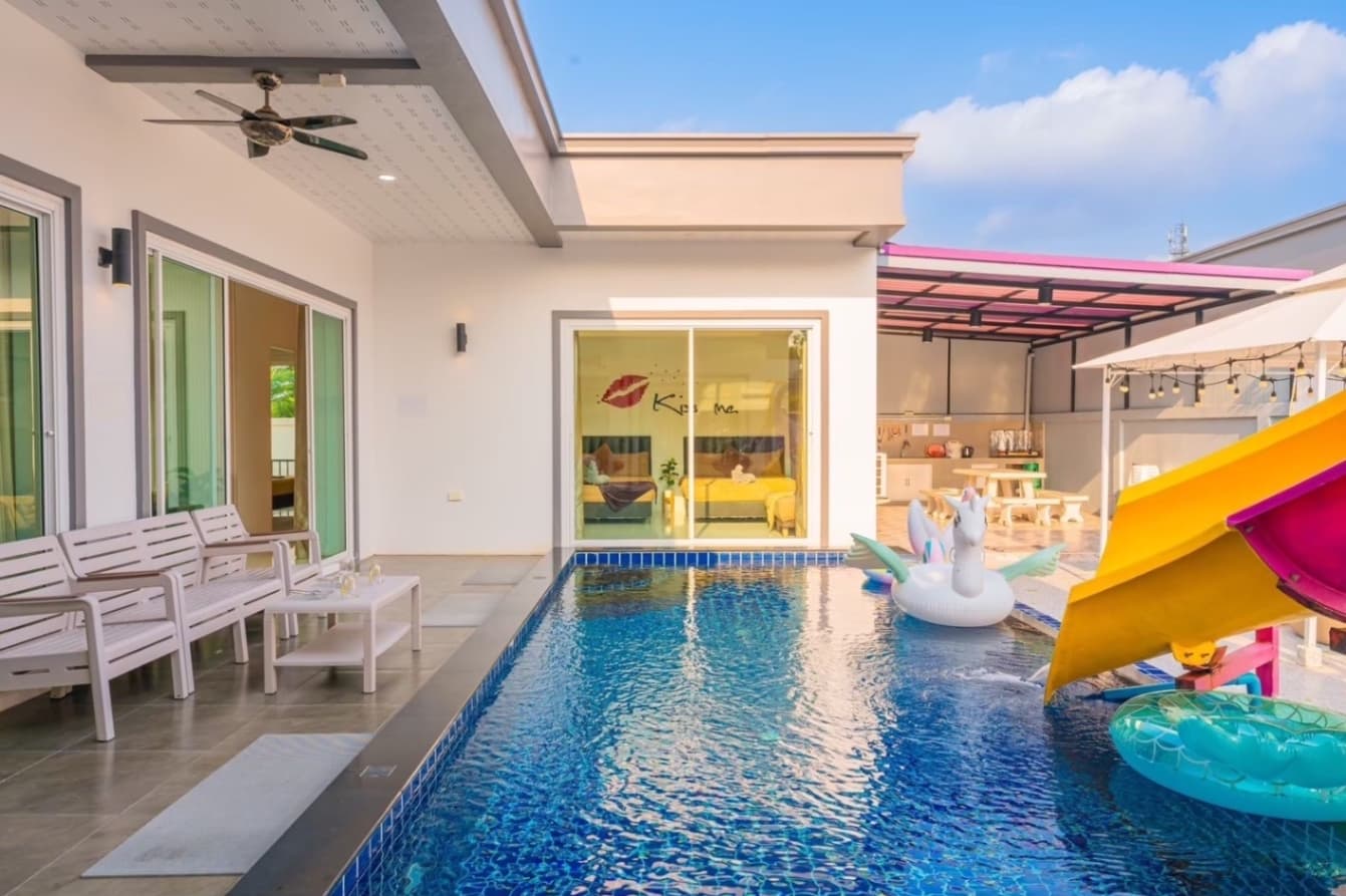 Breezy pool villa บริเวณภายนอก ชลบุรี, จอมเทียน รูปที่ 10