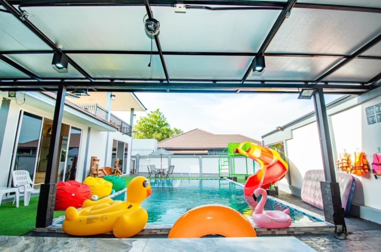 N&N pool villa บริเวณภายนอก ชลบุรี, พัทยากลาง รูปที่ 4