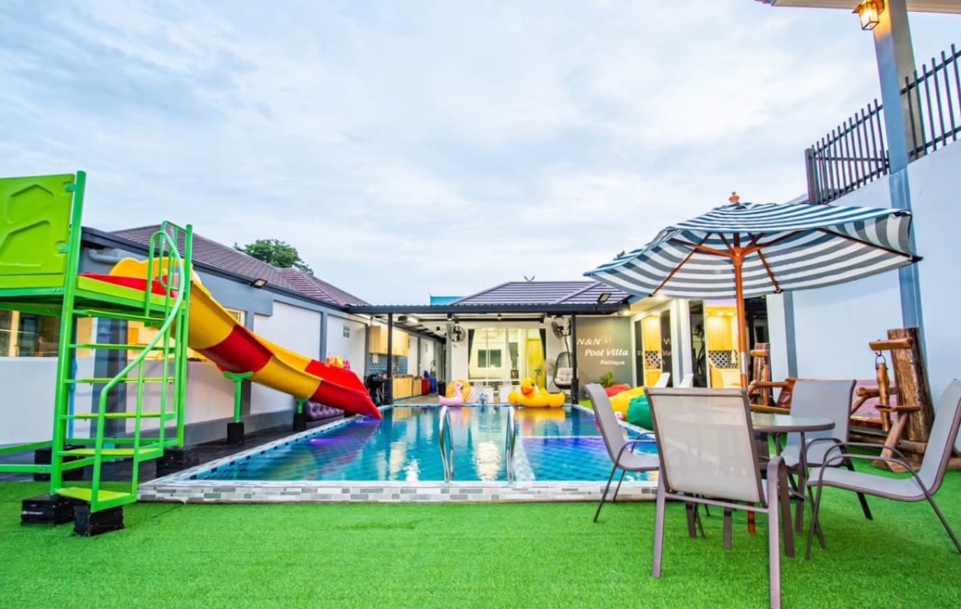 N&N pool villa บริเวณภายนอก ชลบุรี, พัทยากลาง รูปที่ 11