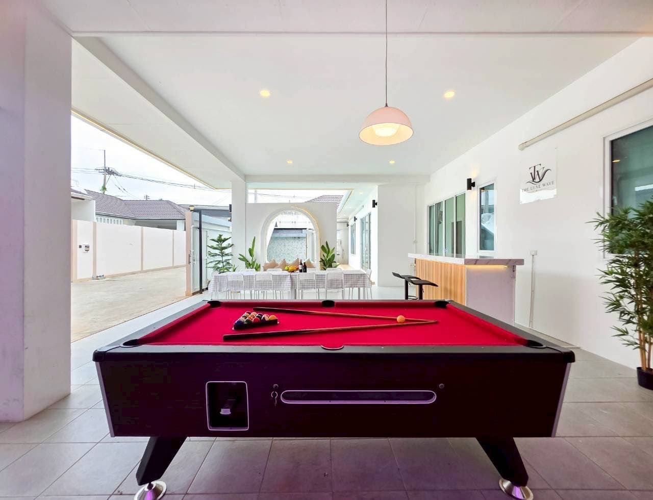 The luxe wave pool villa exterior in Chon Buri, Huay Yai, photo 24