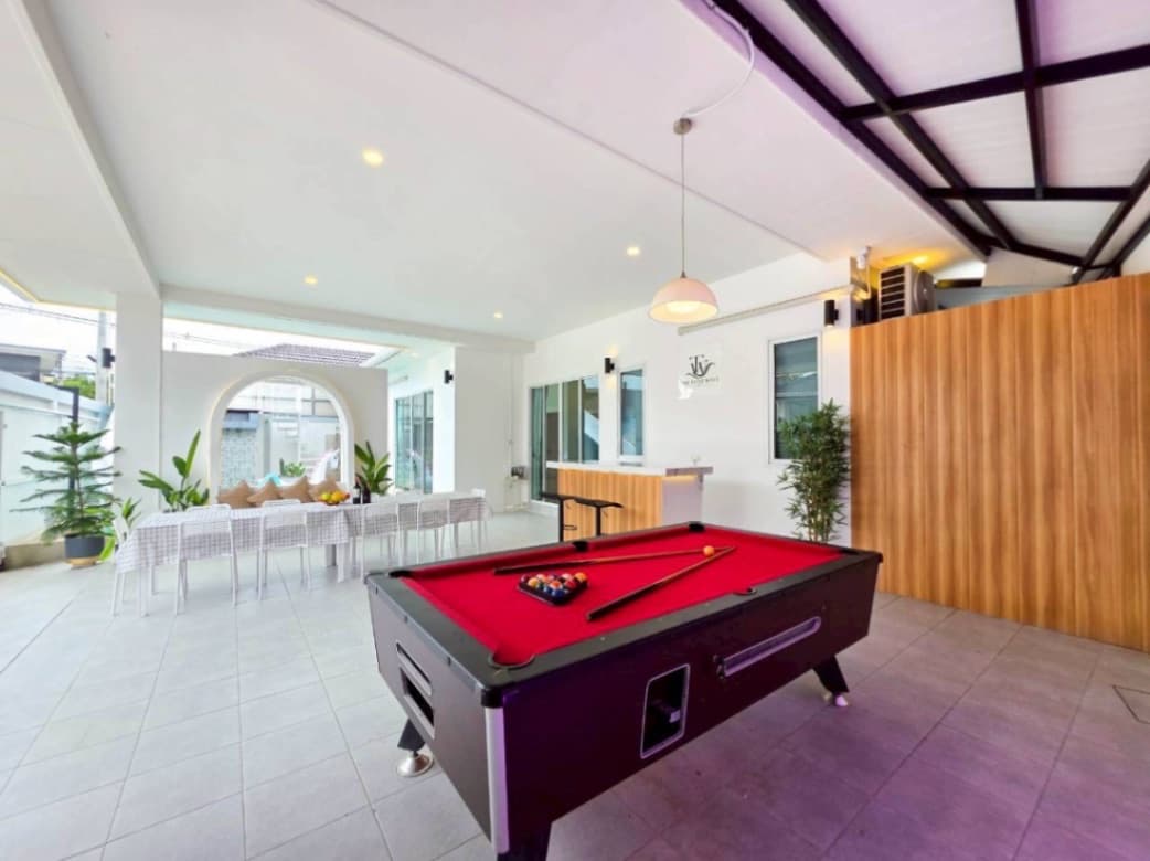 The luxe wave pool villa exterior in Chon Buri, Huay Yai, photo 23