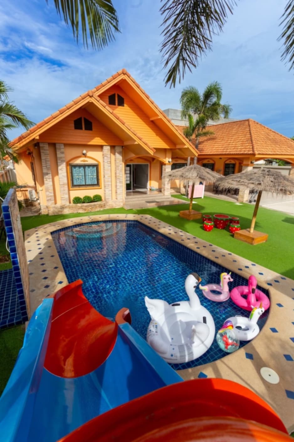 The Orange House บริเวณภายนอก ชลบุรี, จอมเทียน รูปที่ 1