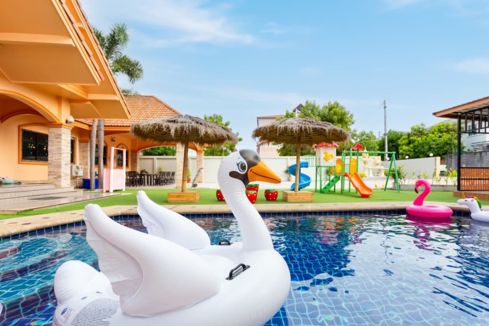The Orange House บริเวณภายนอก ชลบุรี, จอมเทียน รูปที่ 5