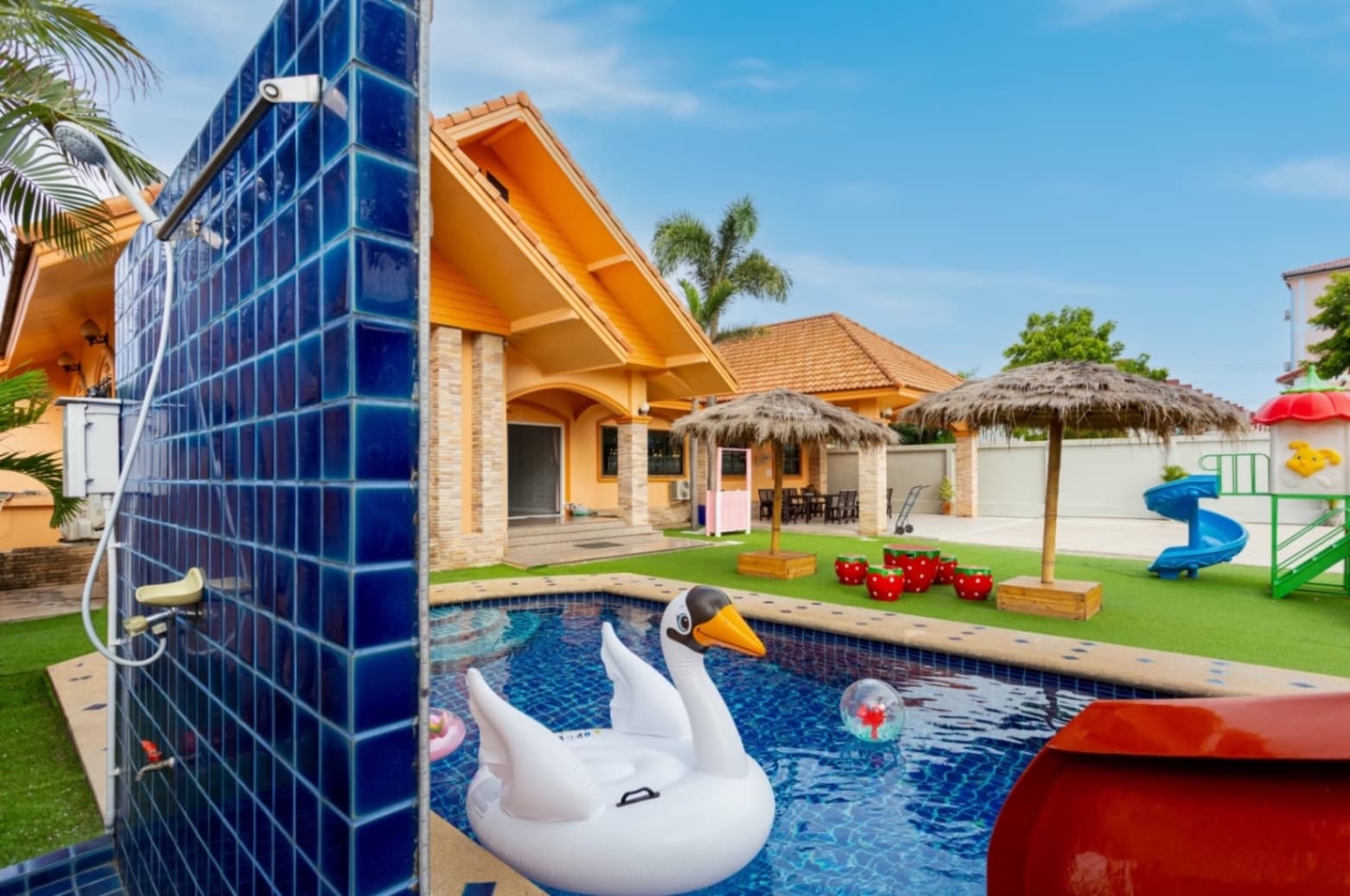 The Orange House บริเวณภายนอก ชลบุรี, จอมเทียน รูปที่ 3