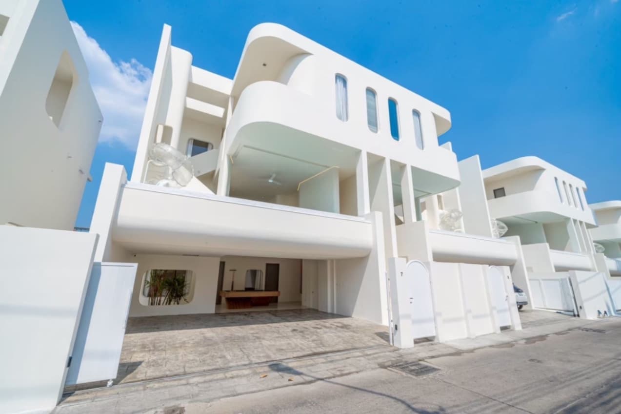 Ceryn4 pool villa บริเวณภายนอก ชลบุรี, พัทยาใต้ รูปที่ 1