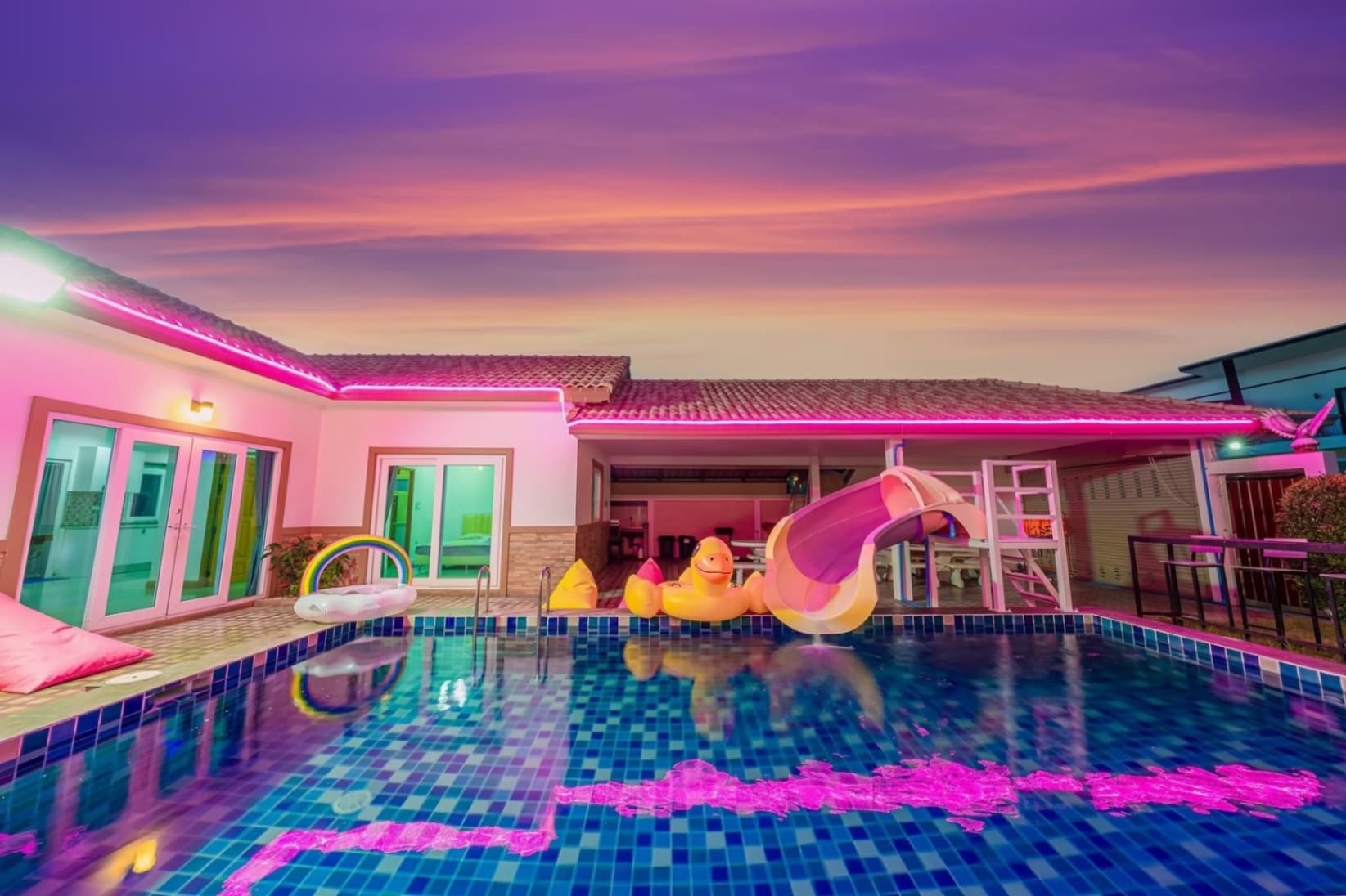 Hawkeye pool villa บริเวณภายนอก ชลบุรี, ห้วยใหญ่ รูปที่ 17