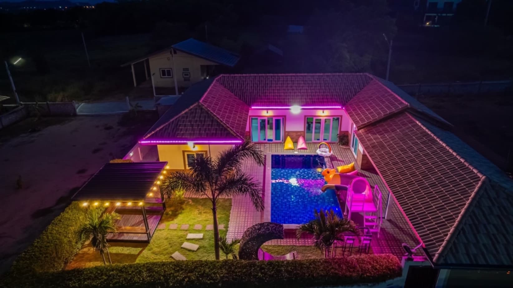 Hawkeye pool villa บริเวณภายนอก ชลบุรี, ห้วยใหญ่ รูปที่ 11