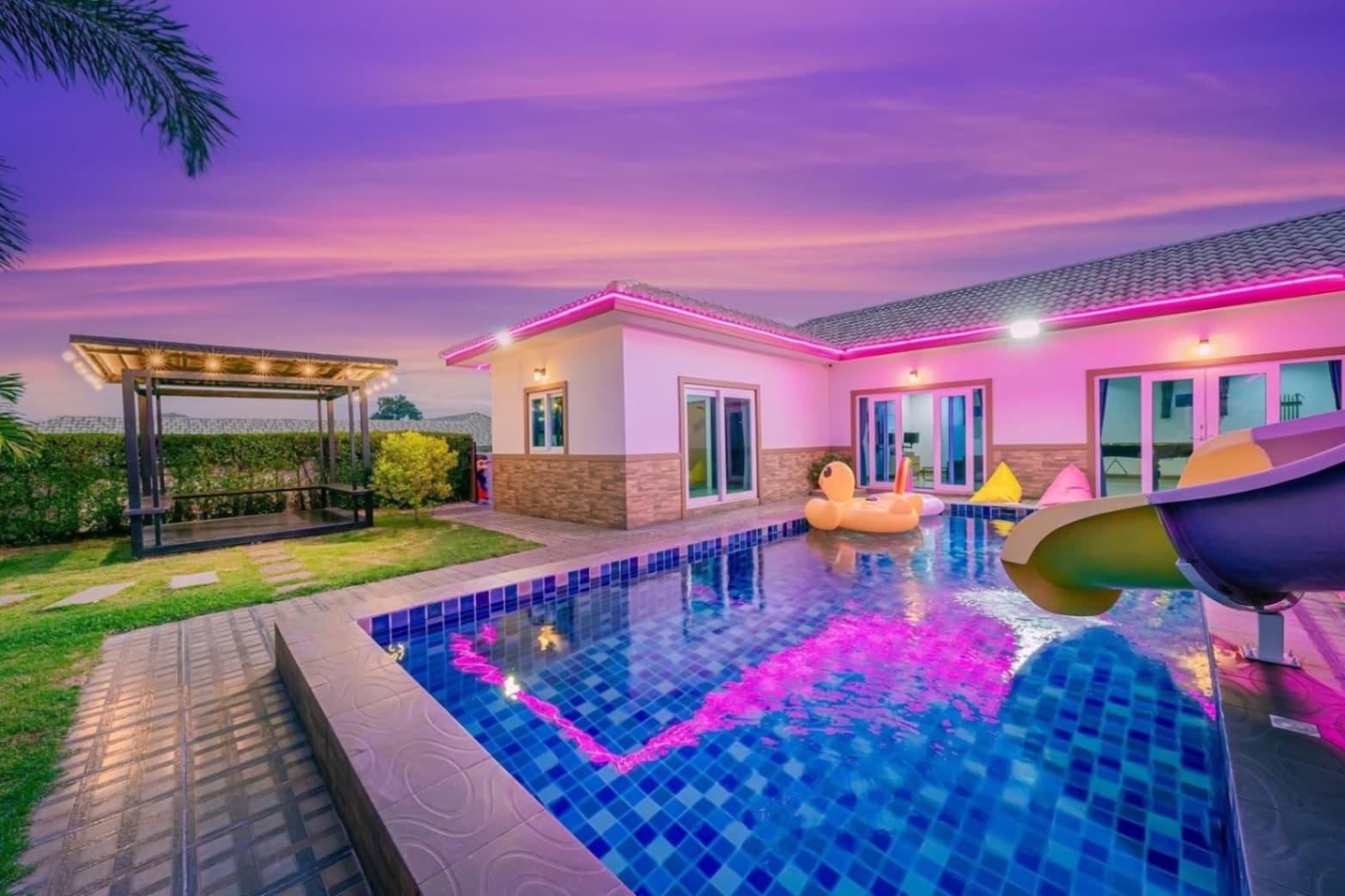 Hawkeye pool villa บริเวณภายนอก ชลบุรี, ห้วยใหญ่ รูปที่ 9