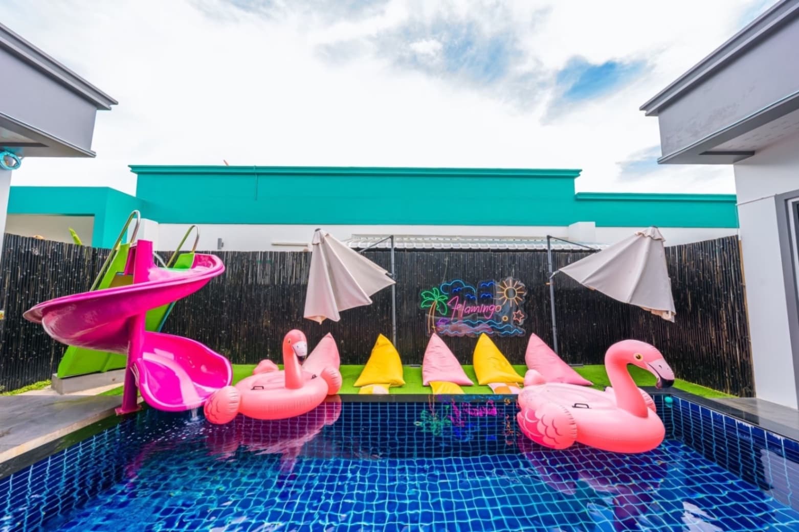 Flamingo pool villa exterior in Chon Buri, Jomtien, photo 7