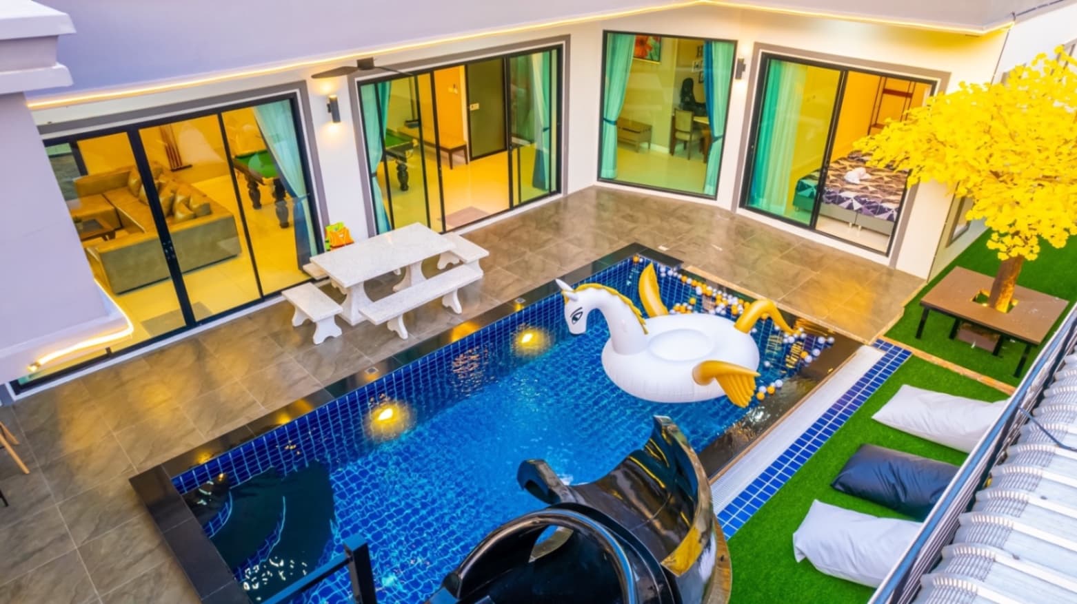 Gallery pool villa exterior in Chon Buri, Jomtien, photo 1
