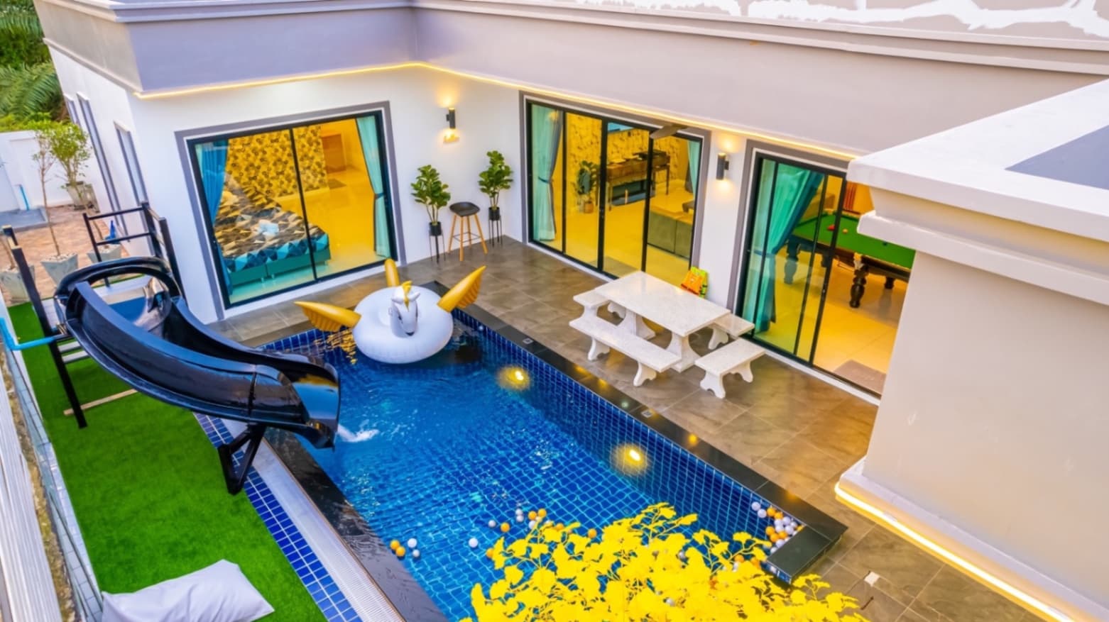 Gallery pool villa exterior in Chon Buri, Jomtien, photo 5
