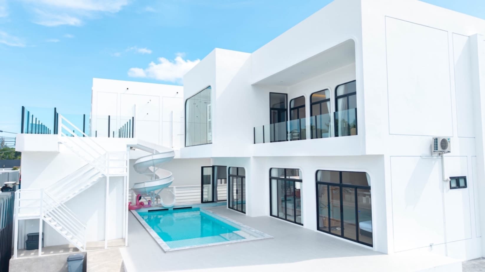Orion grand pool villa exterior in Chon Buri, Bang Saray, photo 1