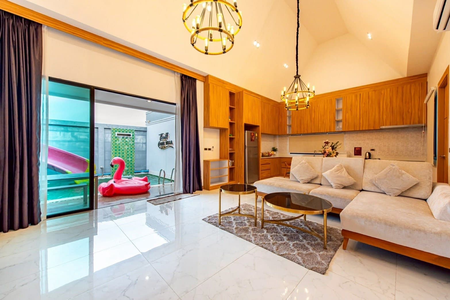 The H pool villa บริเวณภายนอก ชลบุรี, ห้วยใหญ่ รูปที่ 2