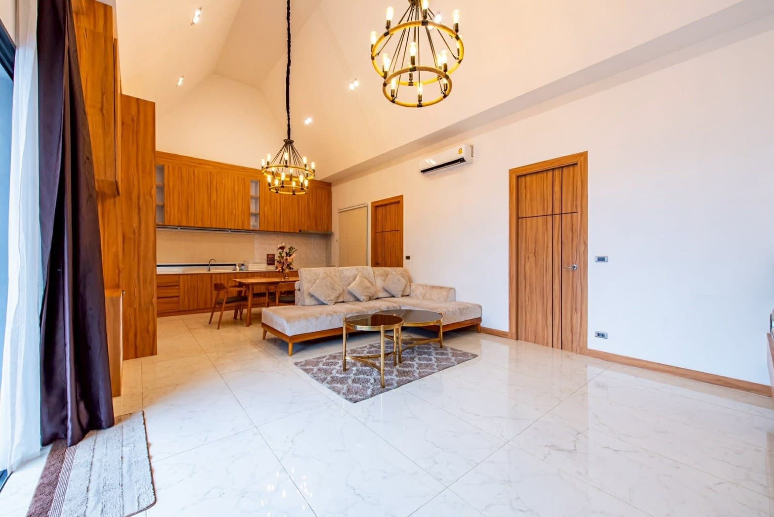The H pool villa บริเวณภายนอก ชลบุรี, ห้วยใหญ่ รูปที่ 3