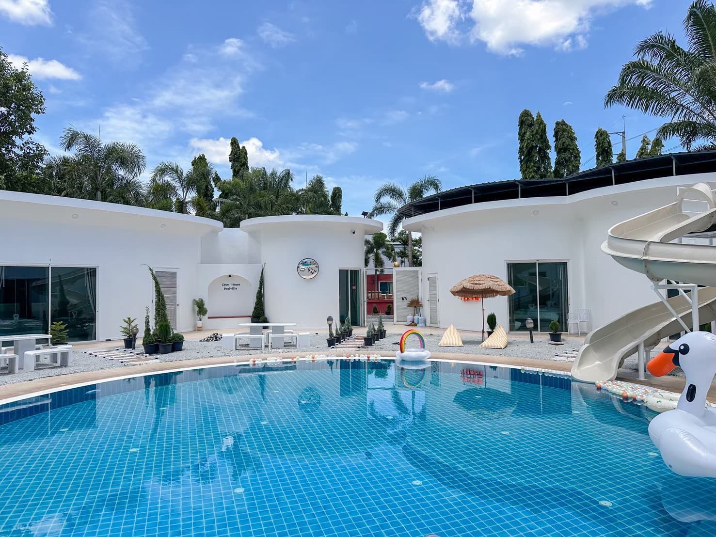 Cave Pool Villa บริเวณภายนอก ชลบุรี, บางละมุง รูปที่ 1