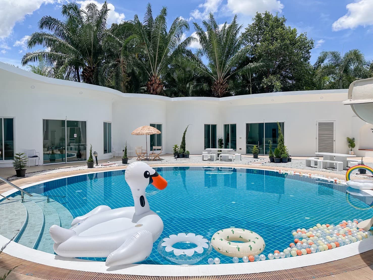 Cave Pool Villa บริเวณภายนอก ชลบุรี, บางละมุง รูปที่ 2
