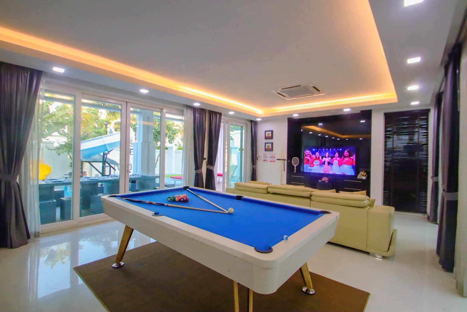 Ongfong Oasis Pool Villa exterior in Chon Buri, Jomtien, photo 5