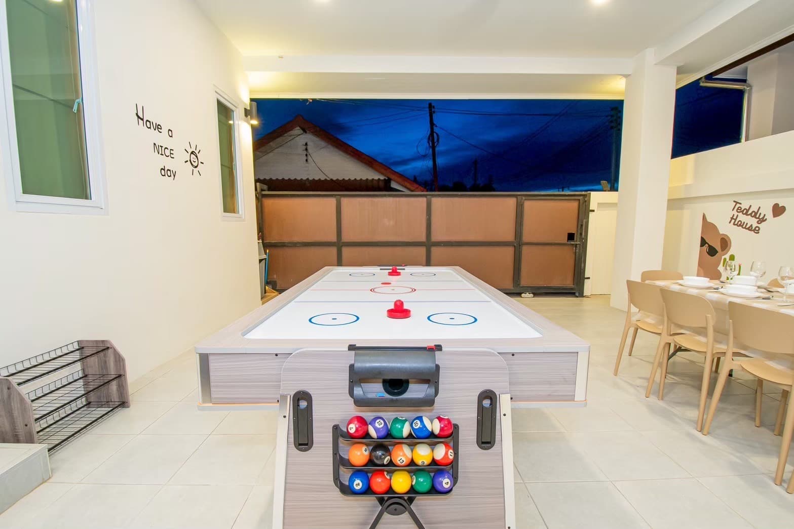 Teddy house pool villa บริเวณภายนอก ชลบุรี, ห้วยใหญ่ รูปที่ 9