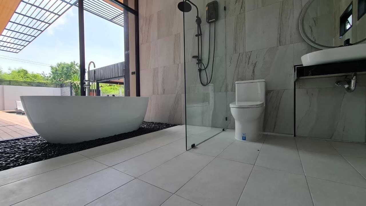 Kompletia pool villa exterior in Chon Buri, Sattahip, photo 18