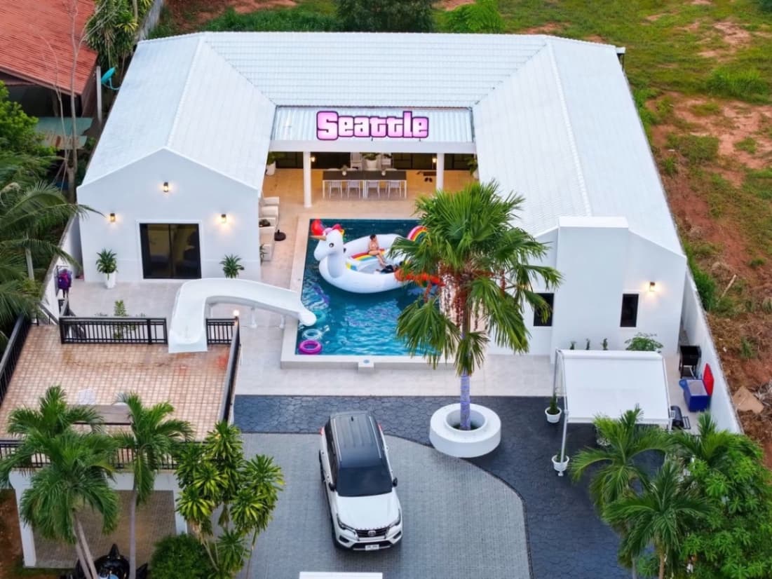 Seattle pool villa บริเวณภายนอก ชลบุรี, ห้วยใหญ่ รูปที่ 3