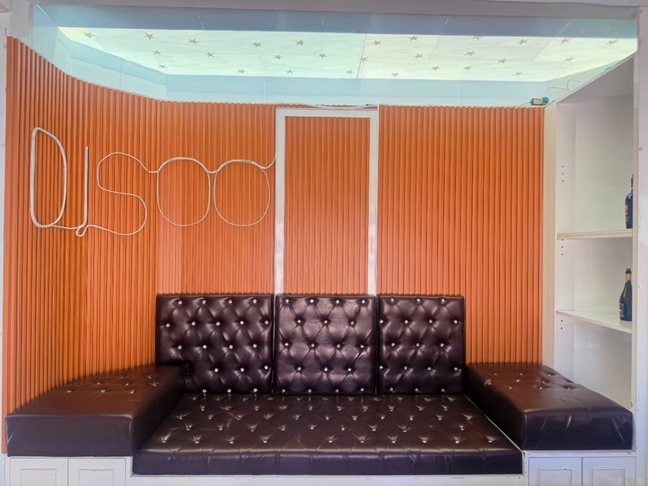Disco pool villa บริเวณภายนอก ชลบุรี, จอมเทียน รูปที่ 10