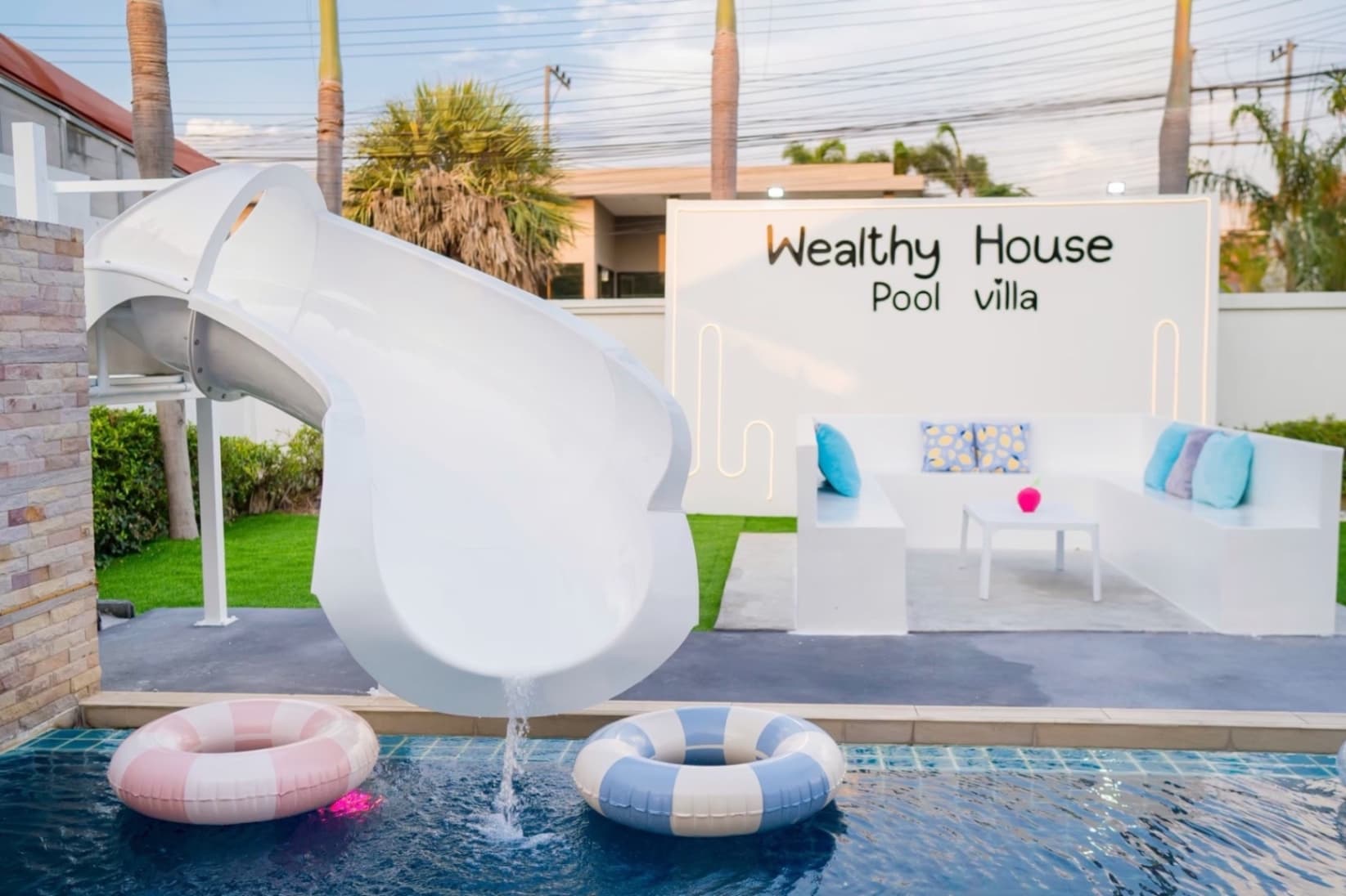 Wealthy house pool villa บริเวณภายนอก ชลบุรี, จอมเทียน รูปที่ 13