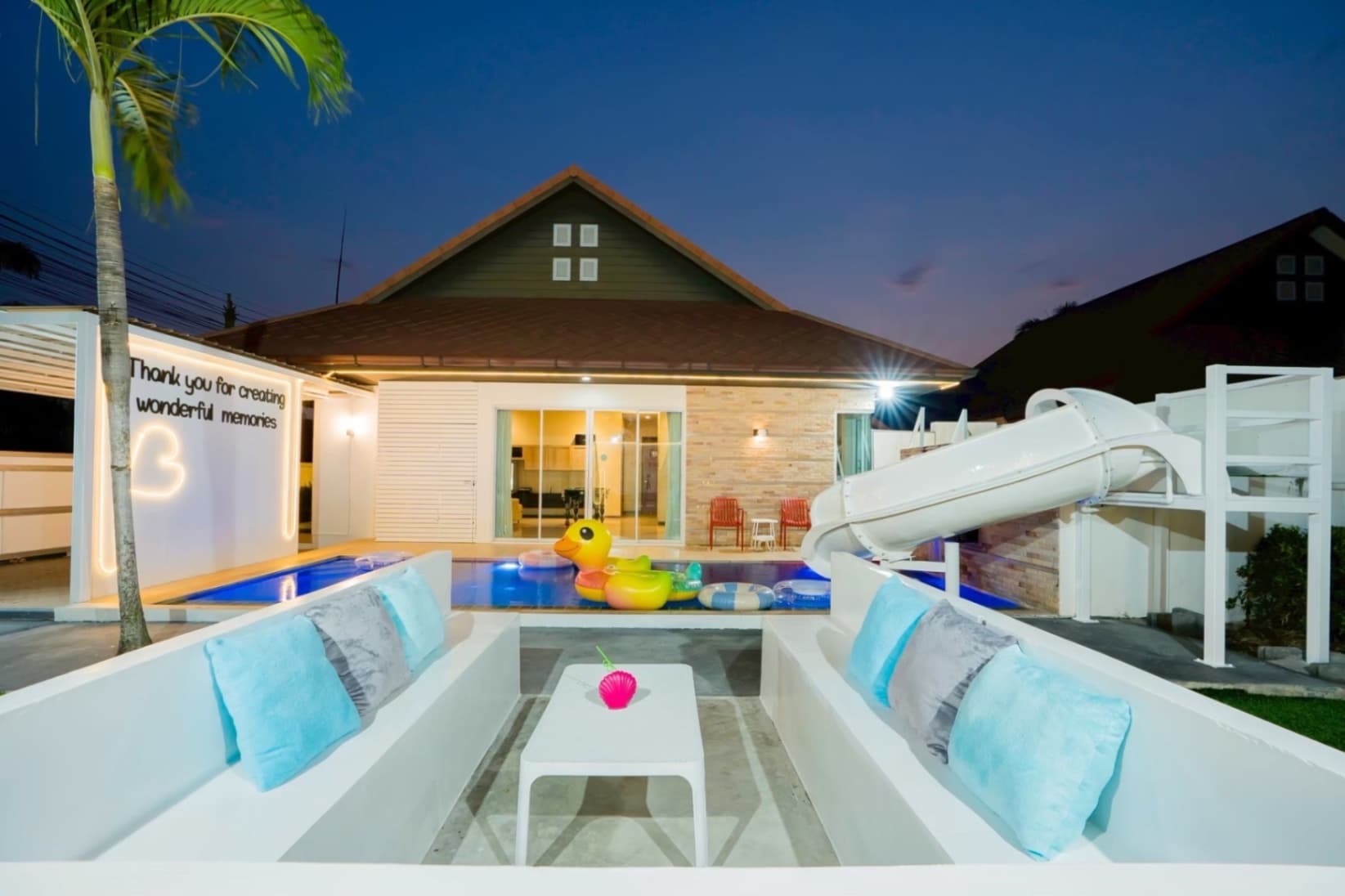 Wealthy house pool villa บริเวณภายนอก ชลบุรี, จอมเทียน รูปที่ 24