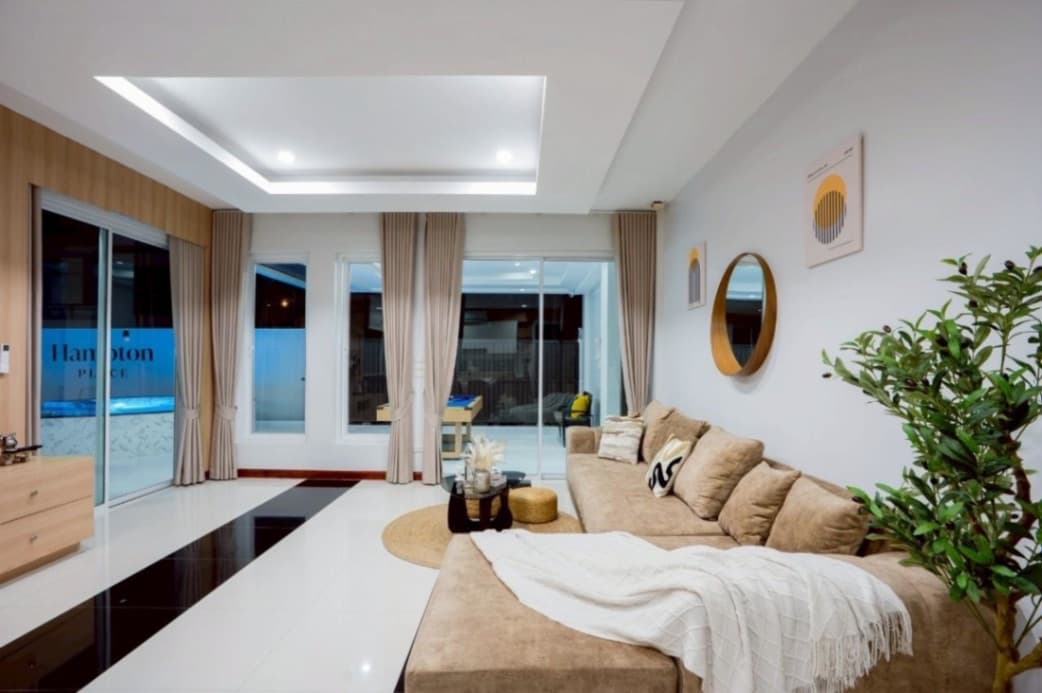 Hampton Place Pool Villa exterior in Chon Buri, Huay Yai, photo 2