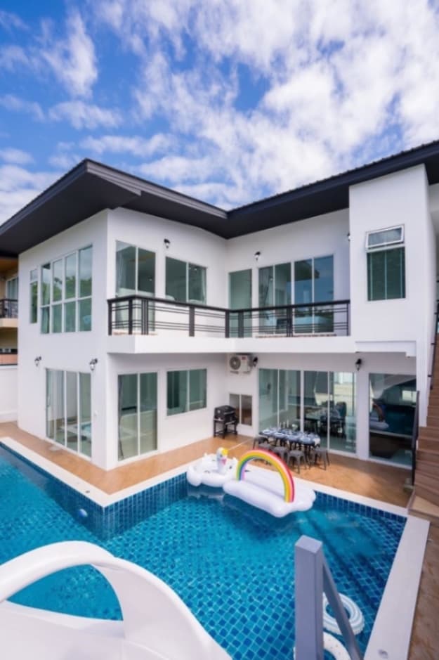 White Chocolate Pool Villa exterior in Chon Buri, Huay Yai, photo 1