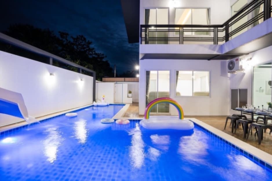 White Chocolate Pool Villa exterior in Chon Buri, Huay Yai, photo 12