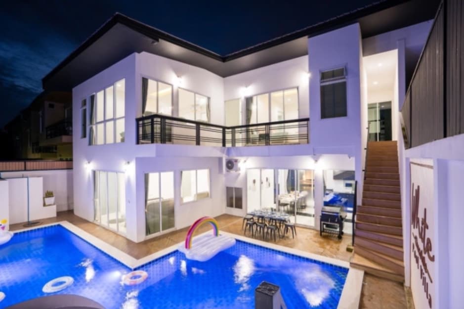 White Chocolate Pool Villa exterior in Chon Buri, Huay Yai, photo 13