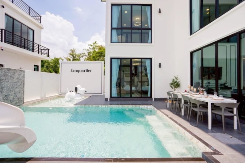Emquartier Pool Villa exterior in Chon Buri, Huay Yai, photo 8