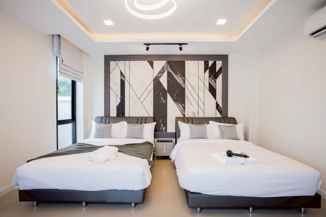 Emquartier Pool Villa exterior in Chon Buri, Huay Yai, photo 14