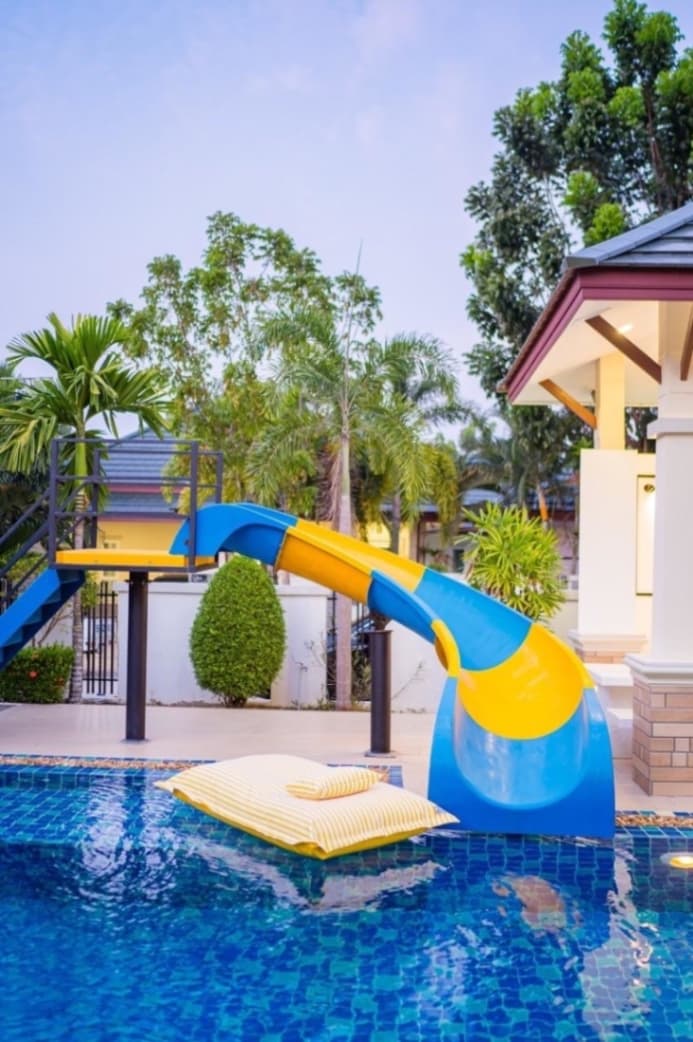 Banana Tree Pool Villa บริเวณภายนอก ชลบุรี, บางเสร่ รูปที่ 22