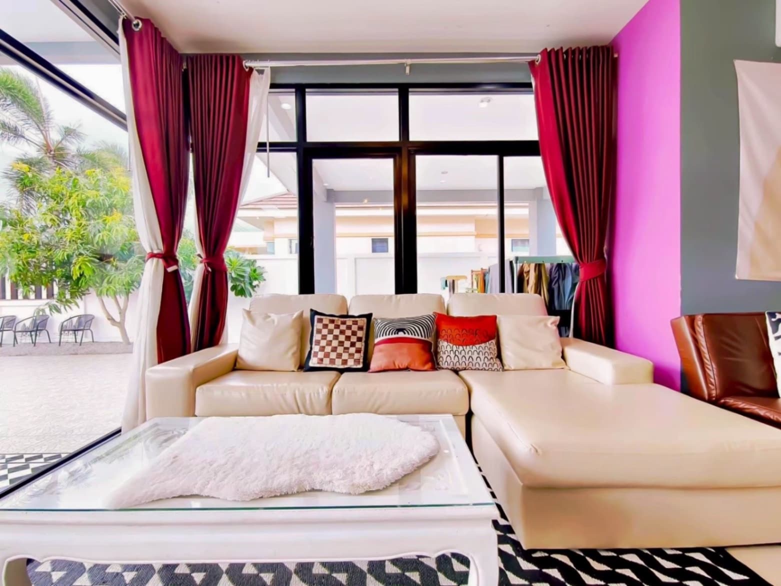 PP First pool villa exterior in Chon Buri, Jomtien, photo 20
