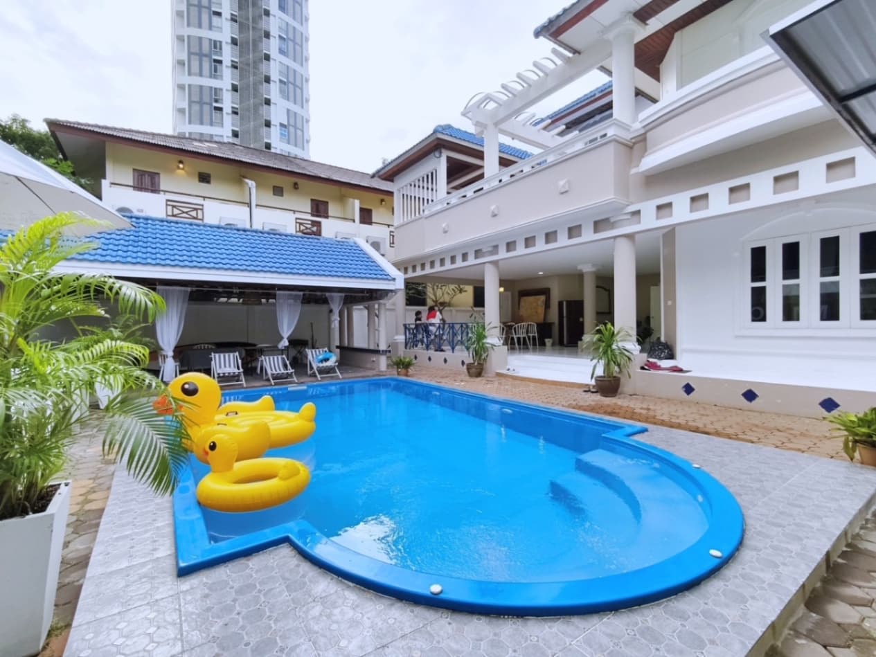 Maloon pool villa บริเวณภายนอก ชลบุรี, จอมเทียน รูปที่ 4