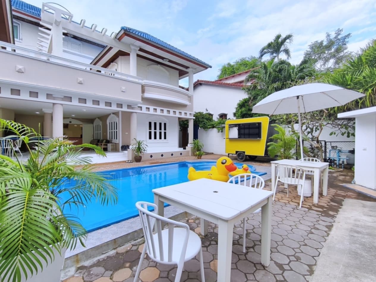 Maloon pool villa บริเวณภายนอก ชลบุรี, จอมเทียน รูปที่ 6