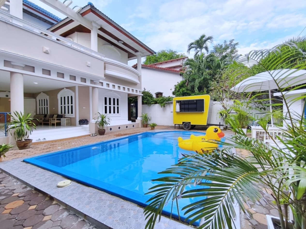 Maloon pool villa บริเวณภายนอก ชลบุรี, จอมเทียน รูปที่ 15