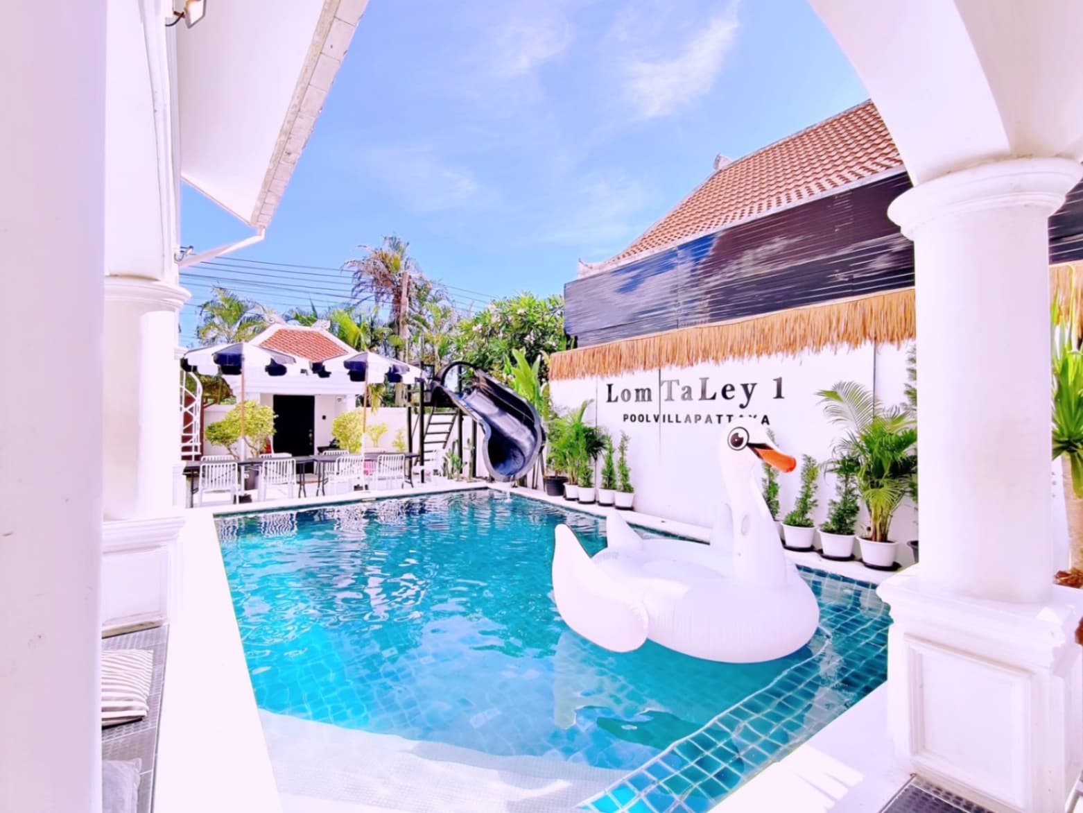 ลมทะเล1 pool villa exterior in Chon Buri, Jomtien, photo 7