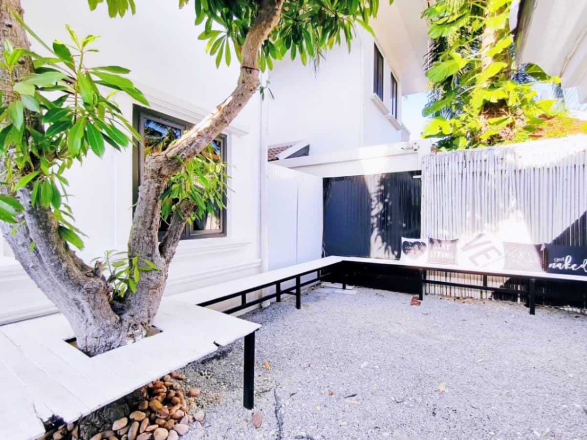 ลมทะเล3 pool villa exterior in Chon Buri, Jomtien, photo 16