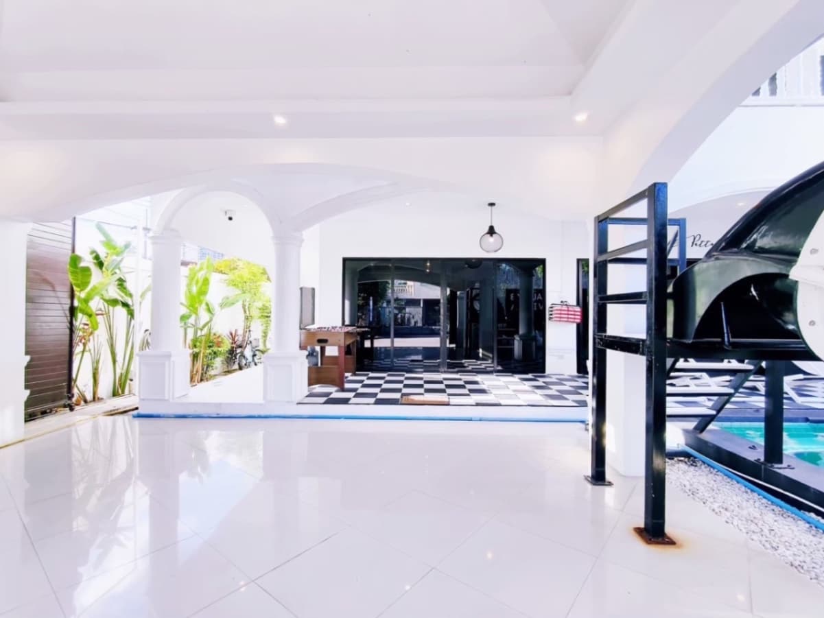 ลมทะเล3 pool villa exterior in Chon Buri, Jomtien, photo 21