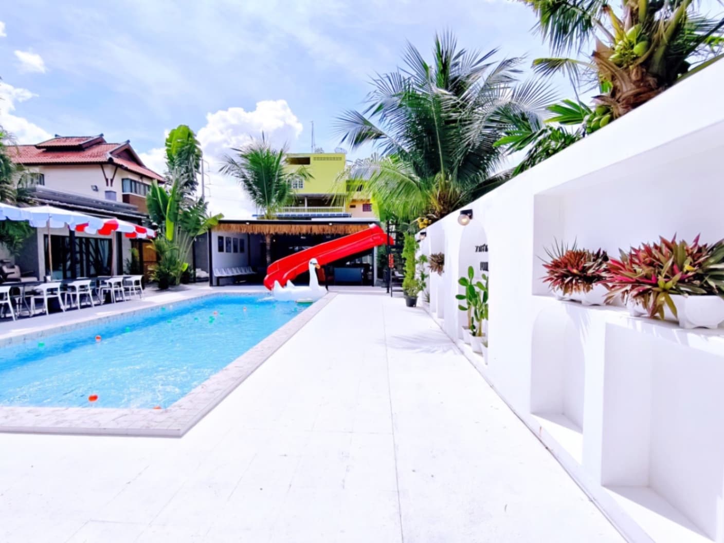 เอนตัว pool villa exterior in Chon Buri, Bang Lamung, photo 3