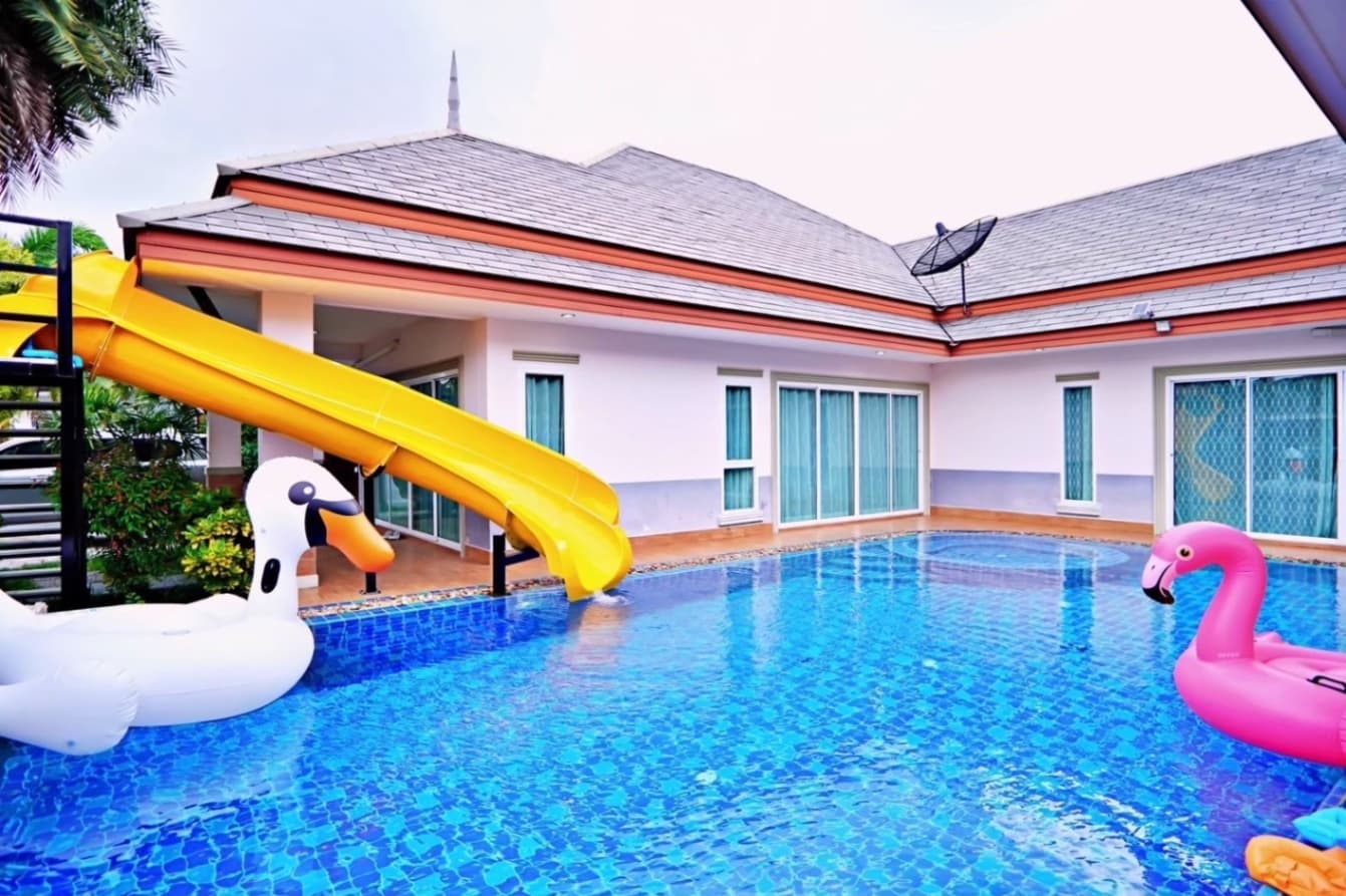Grand ocean pool villa exterior in Chon Buri, Bang Saray, photo 4