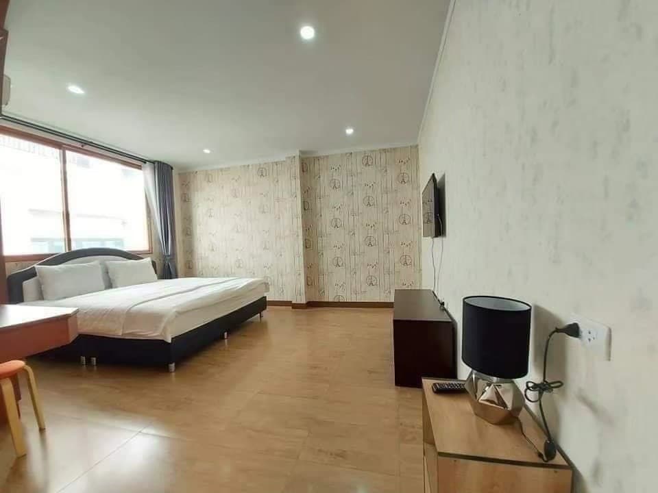 Korean C pool villa บริเวณภายนอก ชลบุรี, พัทยาเหนือ รูปที่ 6