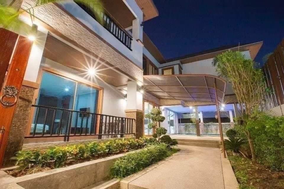 Korean C pool villa บริเวณภายนอก ชลบุรี, พัทยาเหนือ รูปที่ 12
