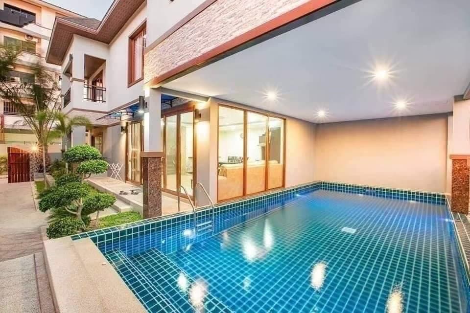 Korean B pool villa บริเวณภายนอก ชลบุรี, พัทยาเหนือ รูปที่ 1