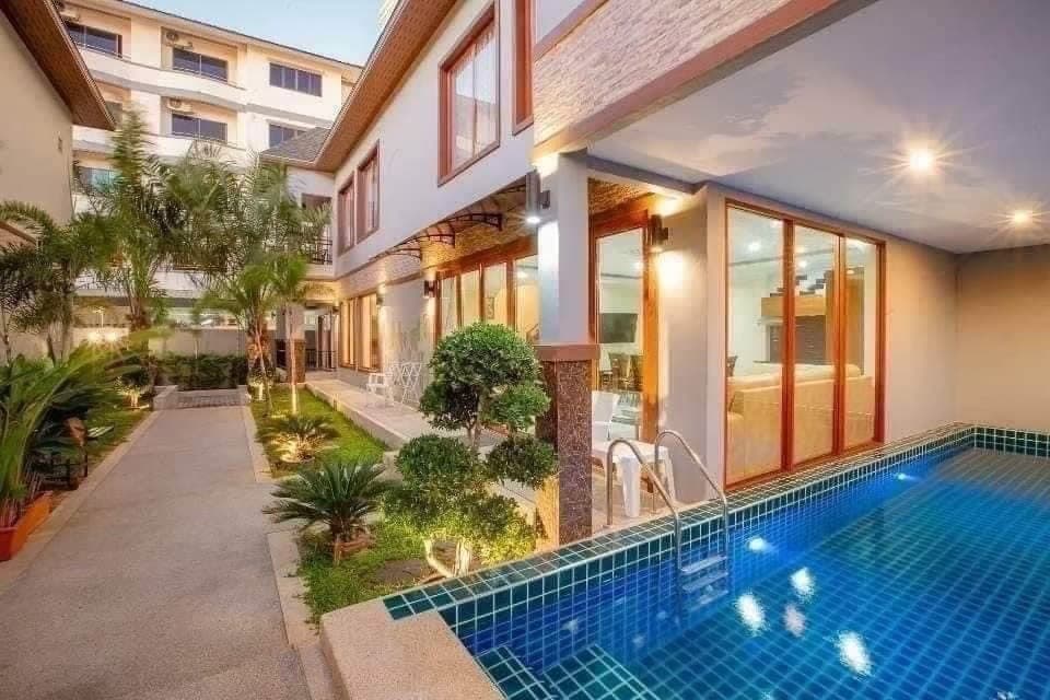 Korean B pool villa บริเวณภายนอก ชลบุรี, พัทยาเหนือ รูปที่ 2