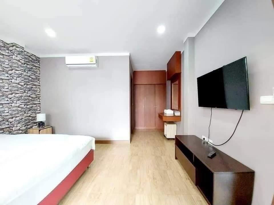 Korean B pool villa บริเวณภายนอก ชลบุรี, พัทยาเหนือ รูปที่ 11